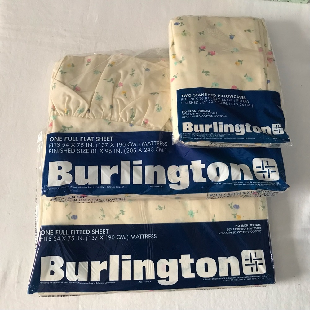 Vntg Burlington Ruffled Floral Full Fitted Flat Sheet Pillowcases Set SOLD